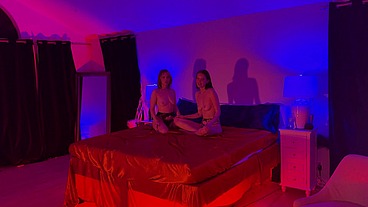 THREESOME PURE FUCK FEST WITH CHLOE FOX AND LILLY BELL