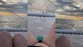 update #604 (june 16, 2022) i’m sooooo horny now in this boat ?