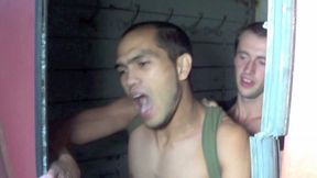 JAK IALLNE fuck a young latino on train
