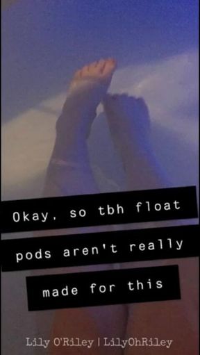 Redhead's Water Masturbation (hydrobation) at the Float Pod