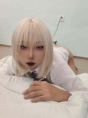 Sexiest Chinese Ladyboy Won't Be Satisfied with Small Cock,she Takes a Real Pleasure on BBC
