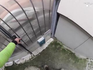 Delivery Man receives a surprise.
