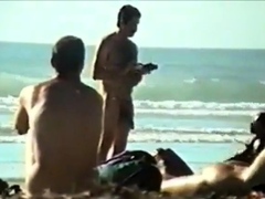 Str8 big dick on beach