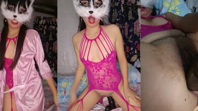 Tiny Pinay loves deep Ass