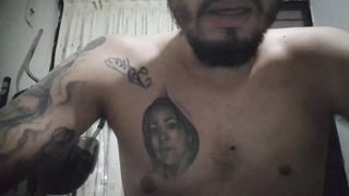 Mi primera vez con una hermosa transexual (relato erótico)