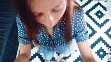 Porn Starlet Gags on Thick Load Dripping Down Her Face