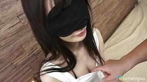 Akane Shirosaki comes back to play naked, and blindfolded.