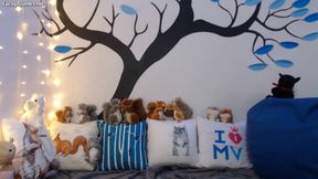 Live Show: Squirrel Time 17:30