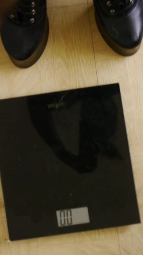 Weighing Your Black Fit Pony