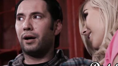 Teen stepdaughter Summer Day gets fed with stepdads jizz