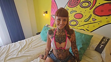 ANAL DEEPTHROAT AND GAPING FARTS AT THE HOTEL IN SPAIN