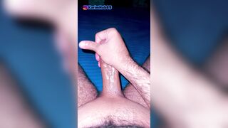 قضيبي الساخن يبحث عن مؤخرة ساخنة My sizzling pipe is looking for a super-hot butt