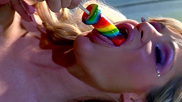 Big tits lesbian blondes Shyla Stylez and Tyler Faith share their favorite treat