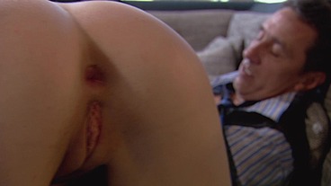 Terra White - Chefin setzt sich einfach auf den Schwanz ihres Angestellten
