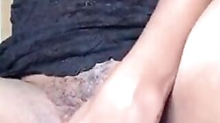 African with Long Clitoris Snatch is so Dripping and Creamy