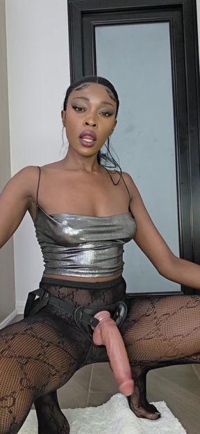 Dominate ebony amateur strap-on action