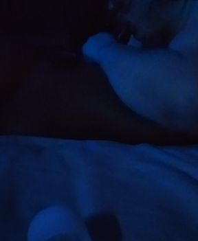 BBW orally pleases BBC