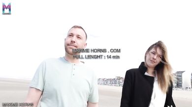 FELLATION BISEXUEL FRANCAIS SUR LA PLAGE VLOG DEHORS EXHIB ON SUCE ET ON SE BRANLE SANS HONTE