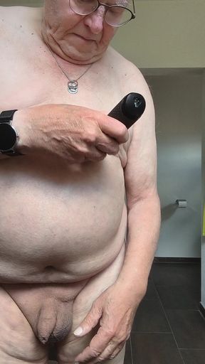 After Shower Dry, Shave and Play