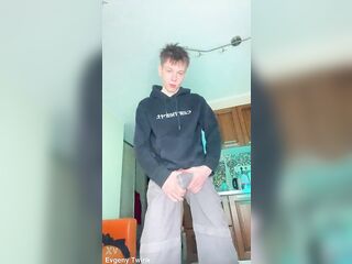 Gotta Bust A Quick Nut Before My Zoom Class Starts