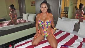 Cute Asian BBW girl gives amazing Thai massages to her customers