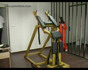 Katiegold Spanking Machine - Ass Whipping