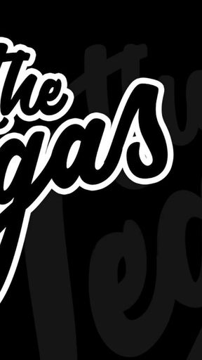 Horny amateur couple gets back home to fuck   Clip 2