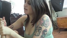 ”Amateur Wanker Raquel wants to Up her Game”