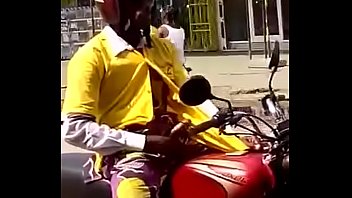 Brave BBC stroking &amp_ nutting in public