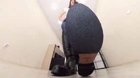 Irma - look at my huge size 43 boots! VR 360 4K