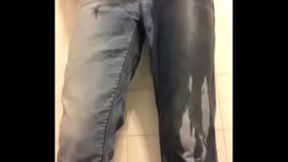 Fantasme interdit ...je souille mon jeans ! es-tu assez pervers pour acheter ...