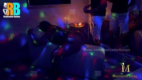 realizador baiano dominando putinha e brincando com velas da masmorra velas , bdsm sessao waxplay