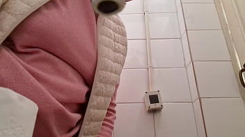 Small public toilet big pee and farts