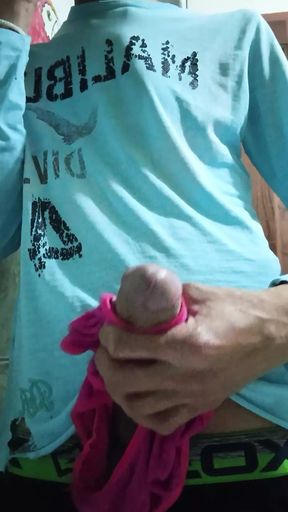 HOW EXCITING TO FUCK THE PANTIES OF SOMEONE WHO IS RICH