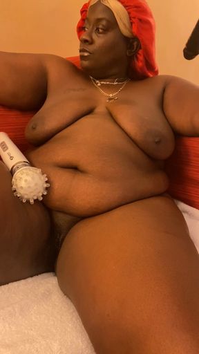 Horny housewife needs yo cock