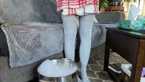 Bubbly Feet and Legs