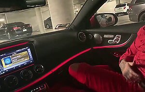 Genevieve sinn sucks sevyan hardens in benz