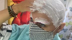 extreme close-up: Shaving my headand eyebrows bare