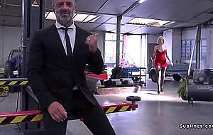Czech blonde slut Greta Foss squirting
