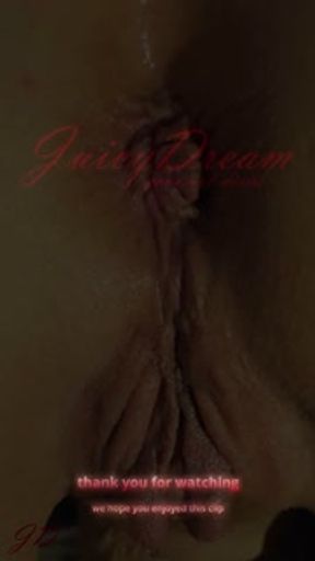Freshly shaved, some piss runs out of my pussy (Trailer)
