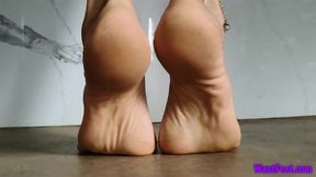 Deep Arched Soles - 4K MP4