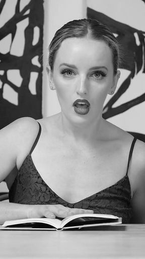 Ode to Hysterical Literature Featuring Charlie Forde, Amber Moore