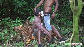 franck cameroon who copiously fucks his hetero friend during a walk in the bush in the free era. on xvideos red