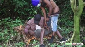 franck cameroon who copiously fucks his hetero friend during a walk in the bush in the free era. on xvideos red