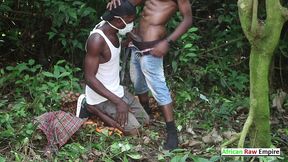 franck cameroon who copiously fucks his hetero friend during a walk in the bush in the free era. on xvideos red