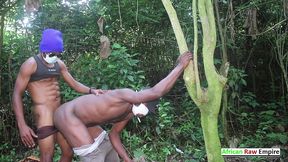 franck cameroon who copiously fucks his hetero friend during a walk in the bush in the free era. on xvideos red