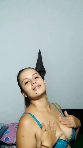 blonde with big ass does custom video