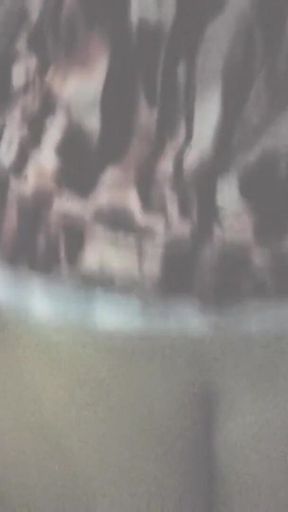 Round ass wife loves to ride thick cock