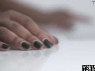 Curvy black Spider Woman devours neighbors large rod in trio