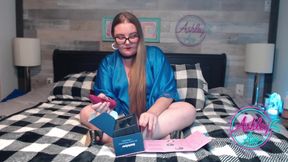 Ashley Ace Review - Satisfyer Curvy 1